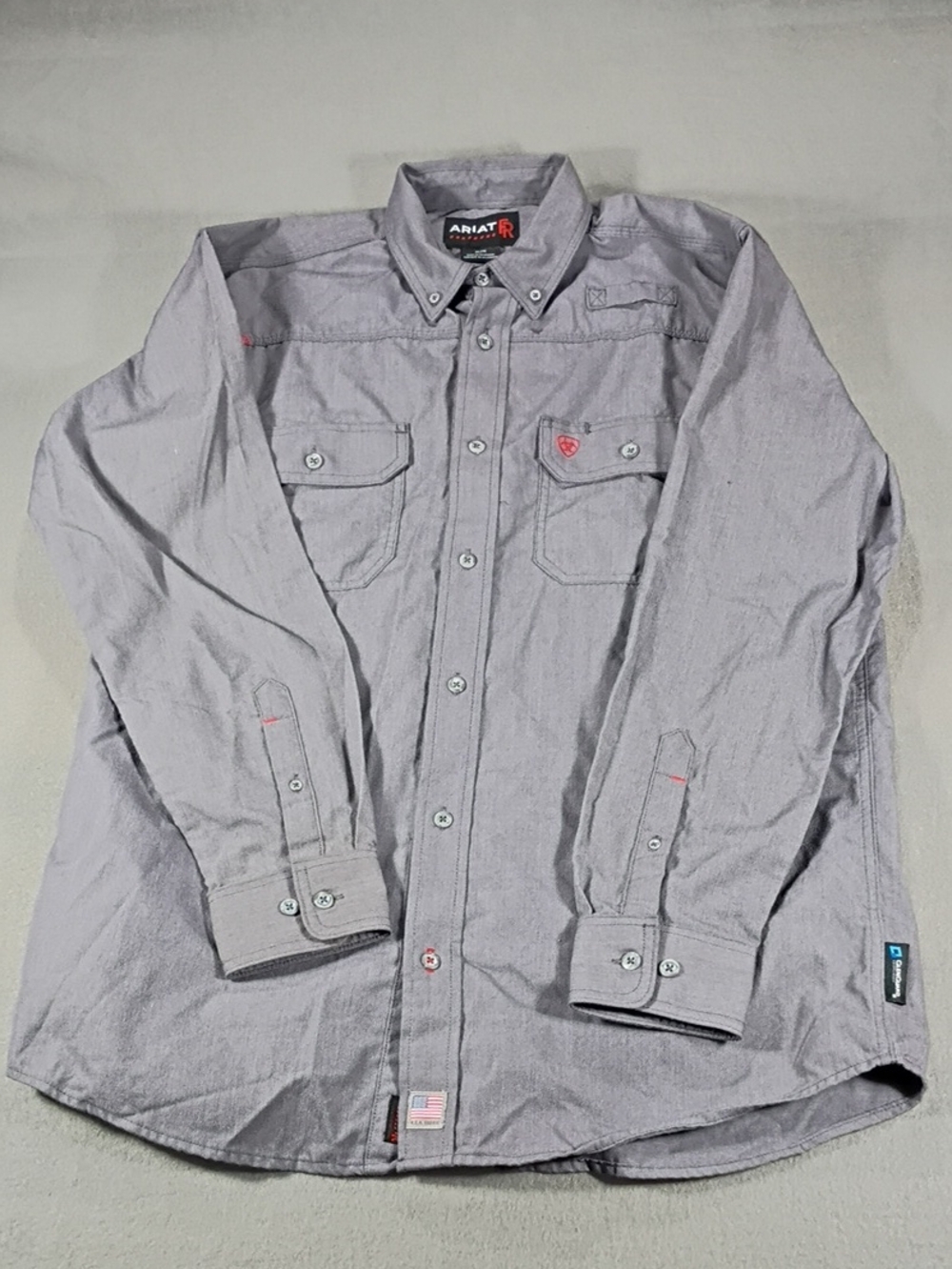 EUC Ariat Men's FR Featherlight Work Shirt Long Sleeve Gunmetal Gray Sz Medium
